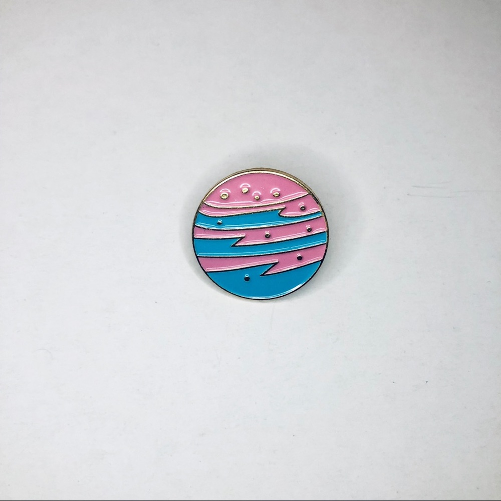 Out of space plant! Fashion pin